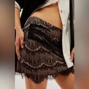Free People Zoey Lace Mini Skirt Black Blush Sz 6 1920s Flapper Gatsby Speakeasy